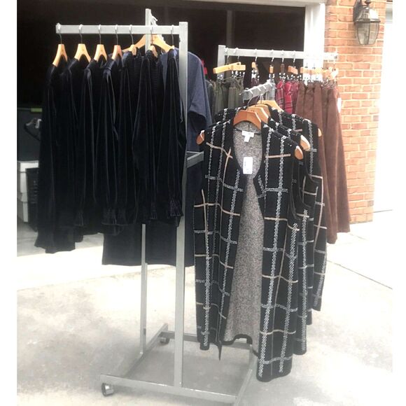 Sleeveless Sweater . Size: 16/18W 1x . Christopher & Banks . New w/ Tags - Picture 2 of 3